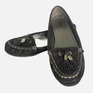 Bass Vida Brown Suede Slip-on Loafers Tassels Rubber Sole Contrasting Stiiching
